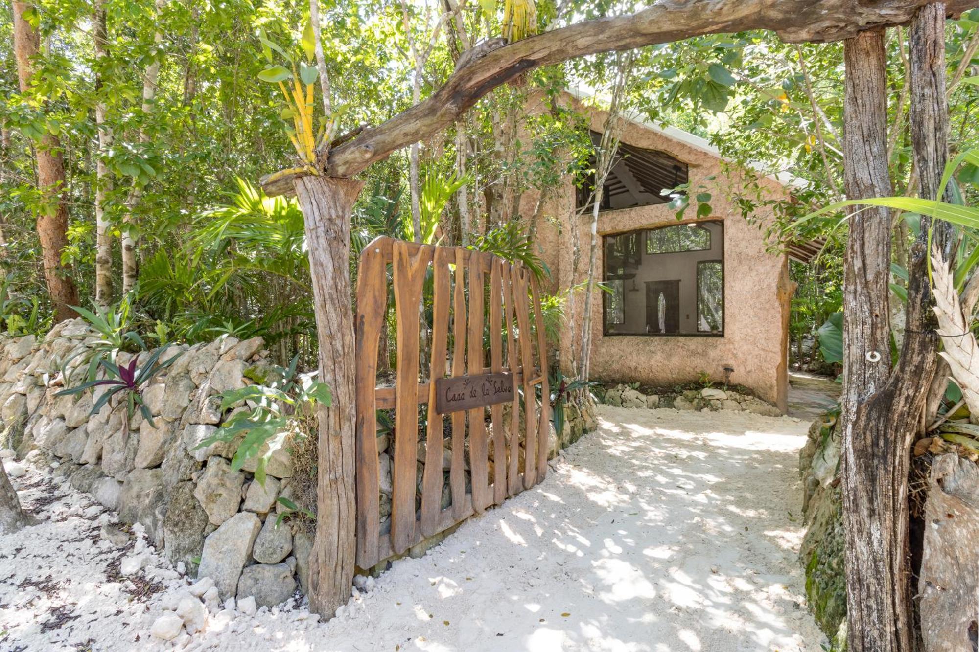 Casa & Palapa De La Selva Playa del Carmen